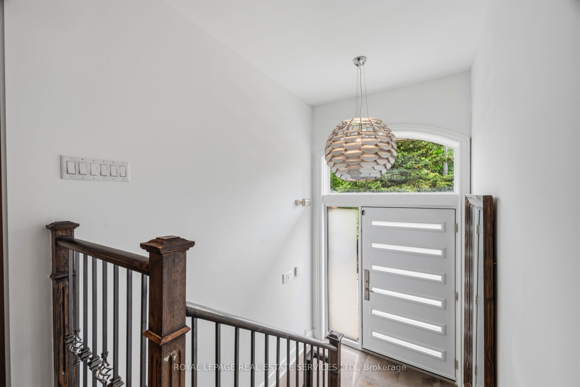 27 Princess Anne Crescent