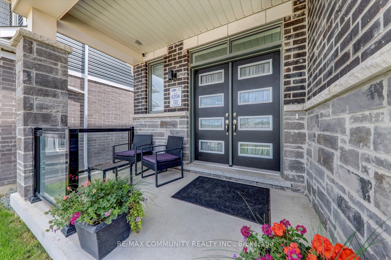 1431 Kerrydale Avenue