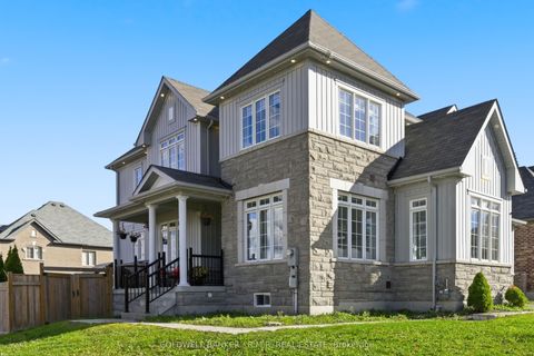 27 Barchard Street Clarington ON L1B 0K8