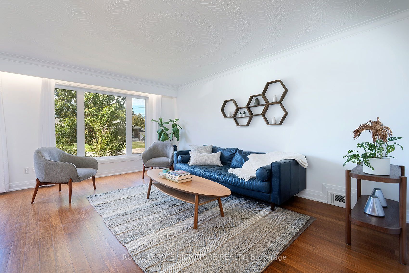 11 Koos Road