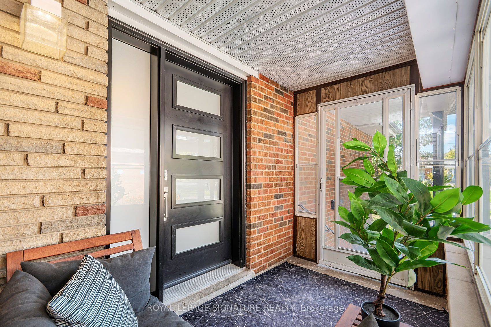 11 Koos Road
