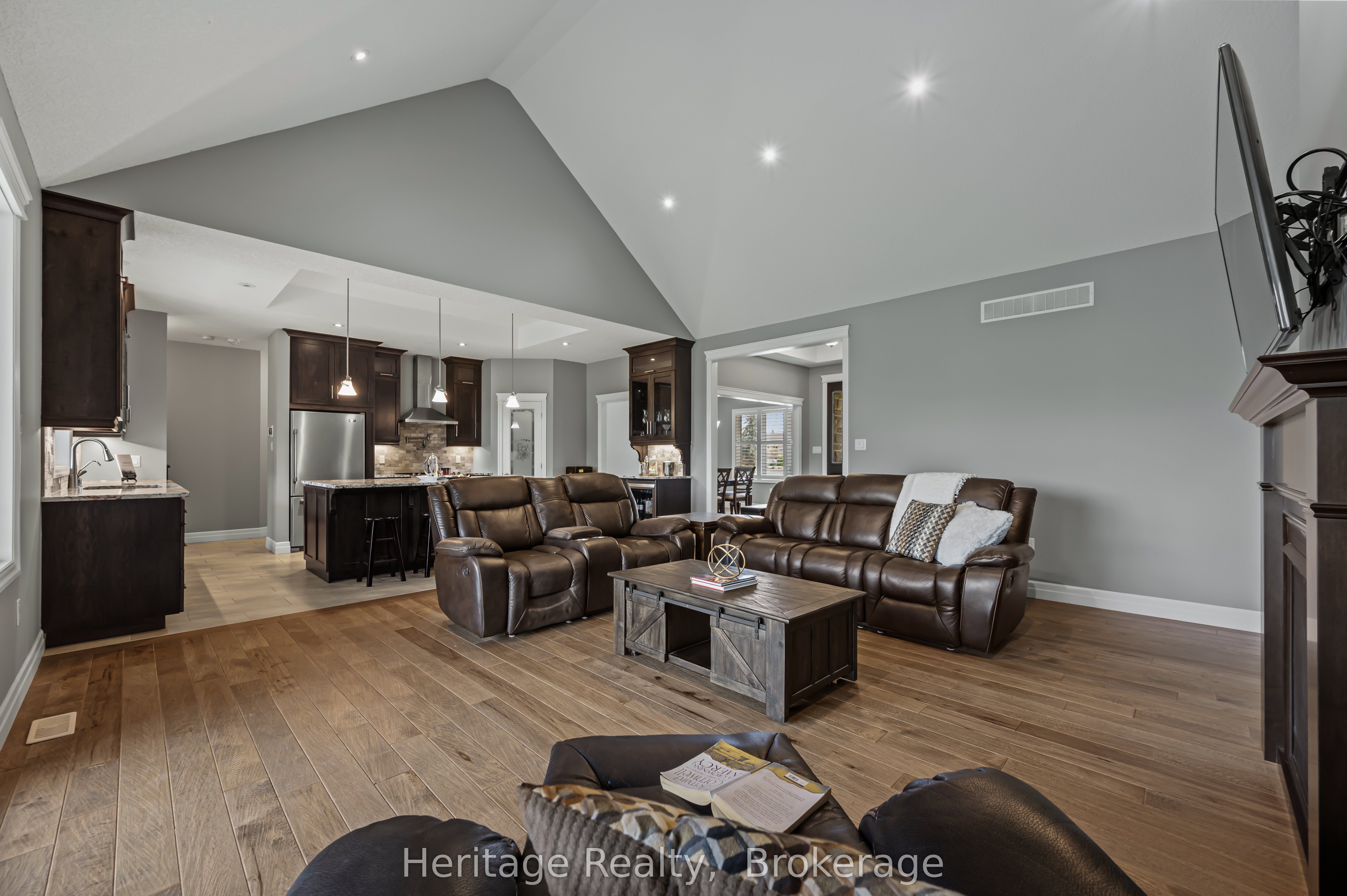 1810 Moser Young Road