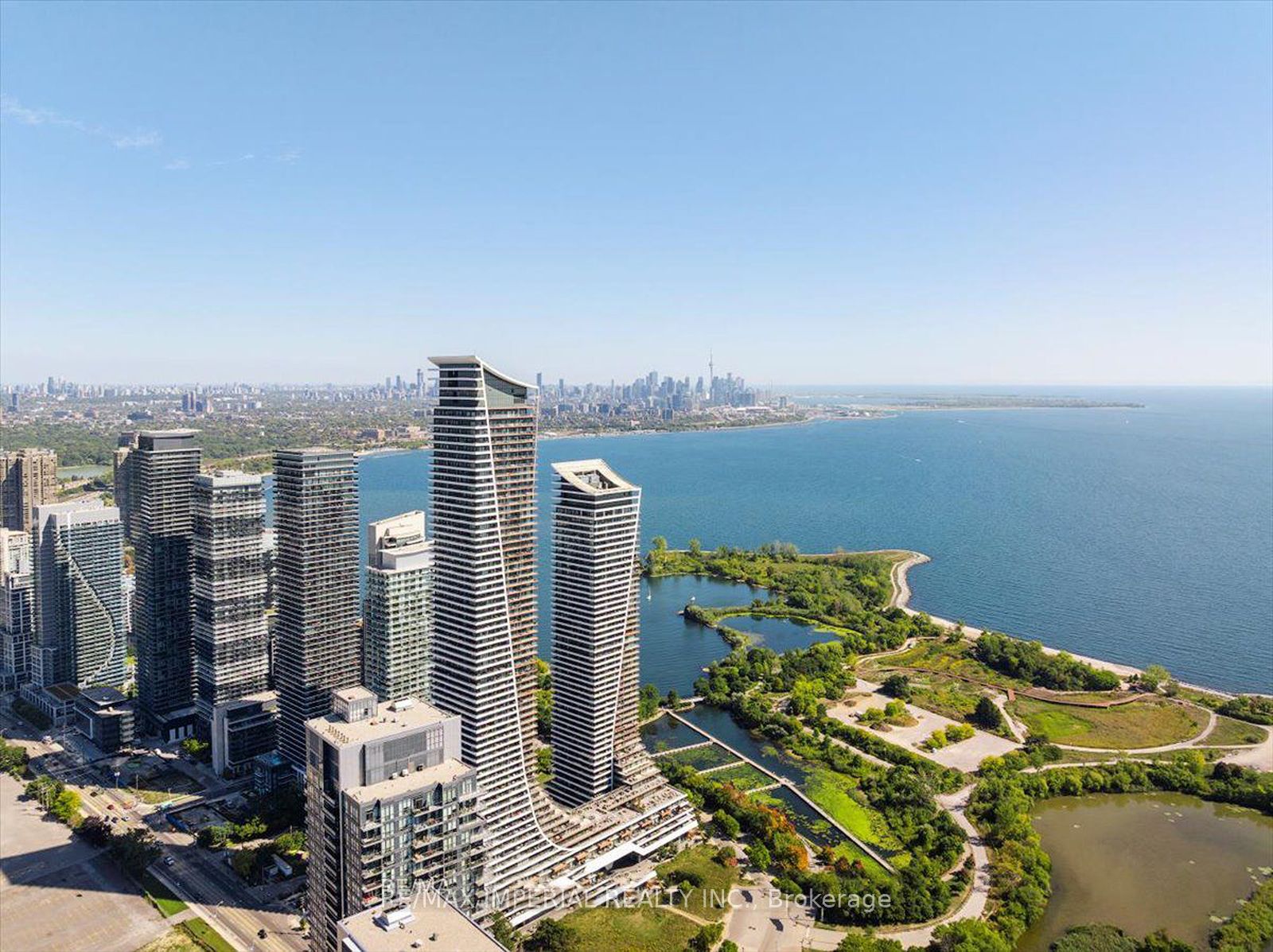 20 Shore Breeze Drive 2007
