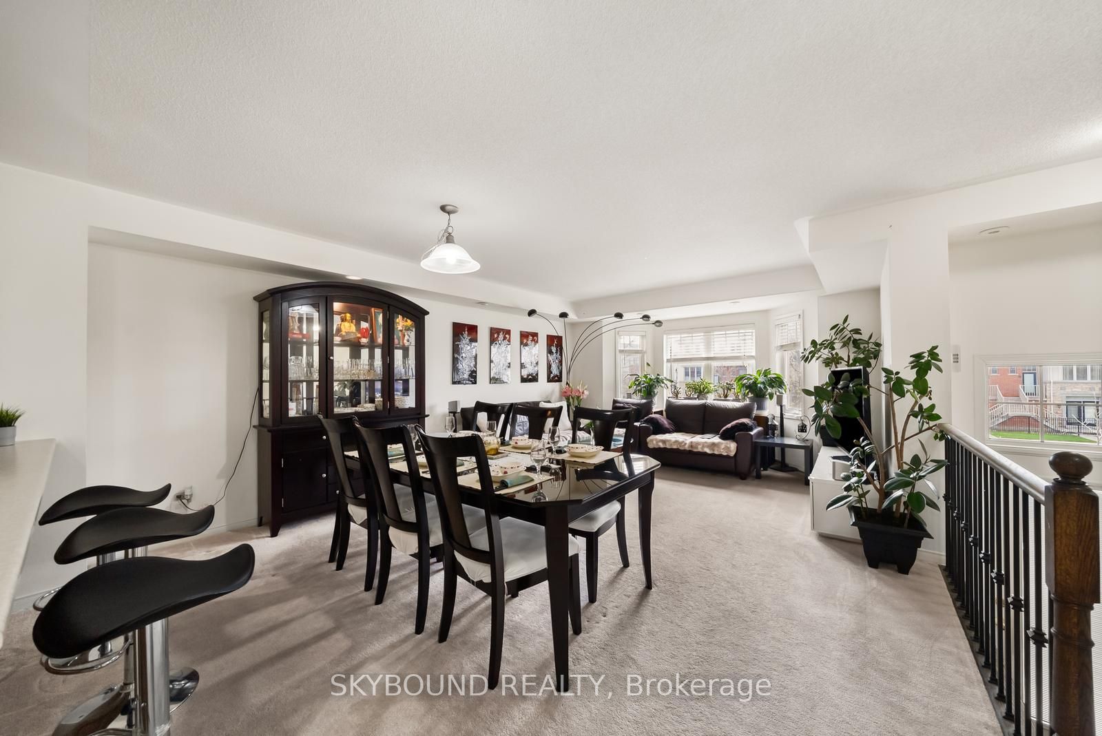 3375 Thomas Street 13, 14