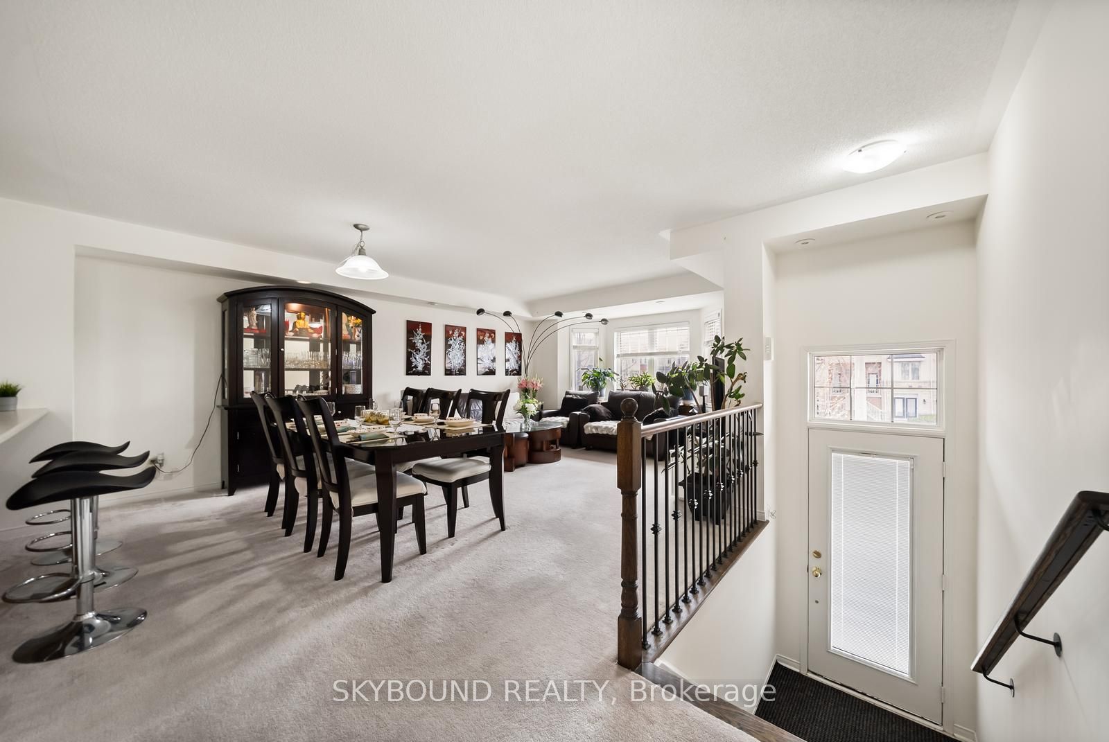 3375 Thomas Street 13, 14