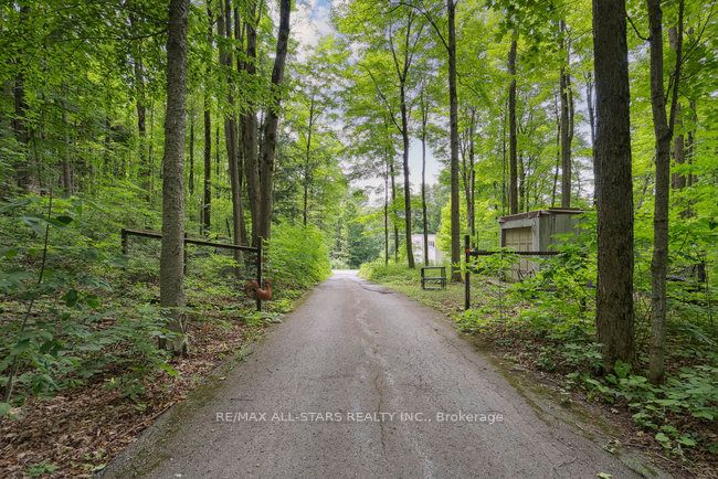 14586 York Durham LIne Road