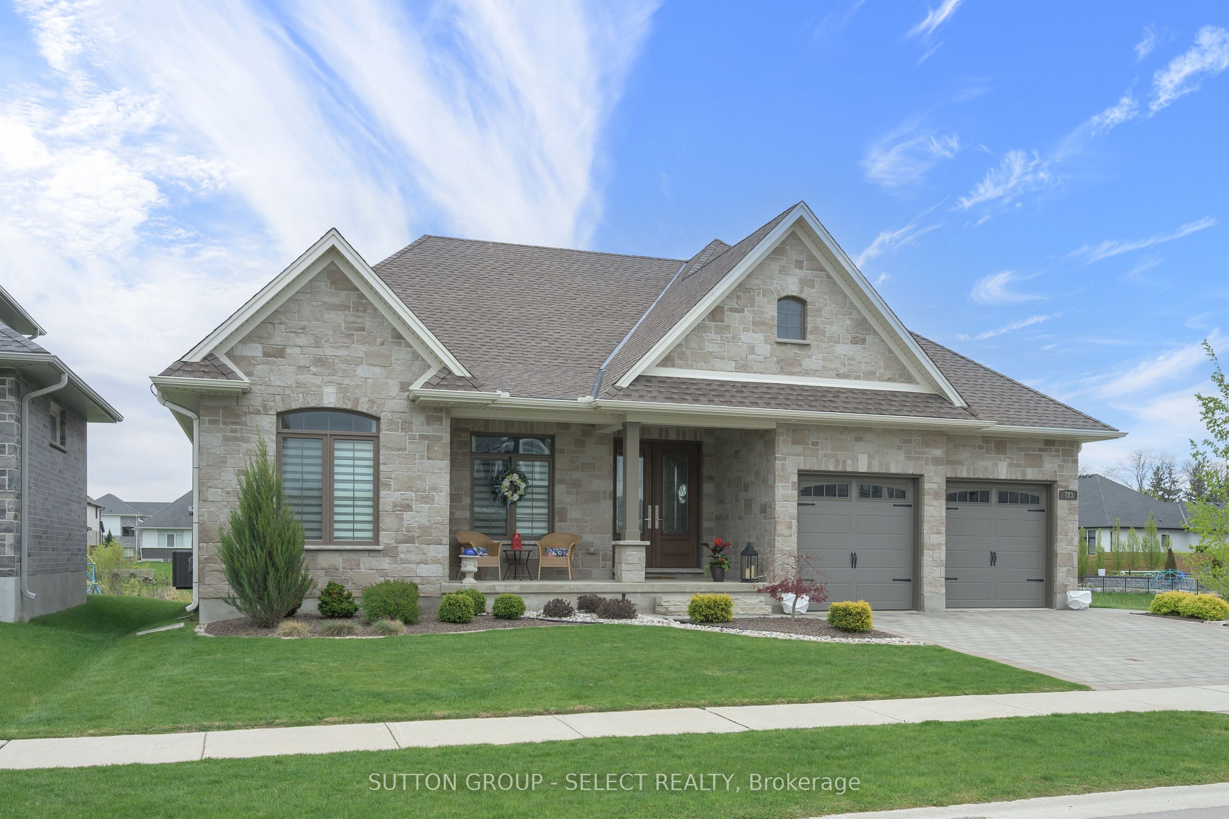 723 Pondhaven Road