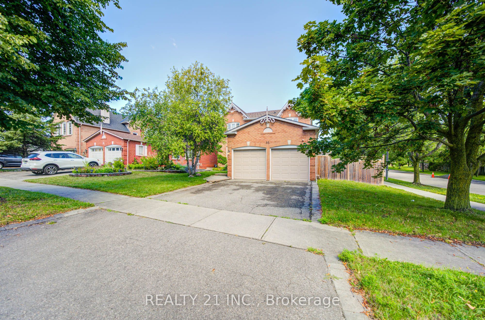 95 Hearne Crescent
