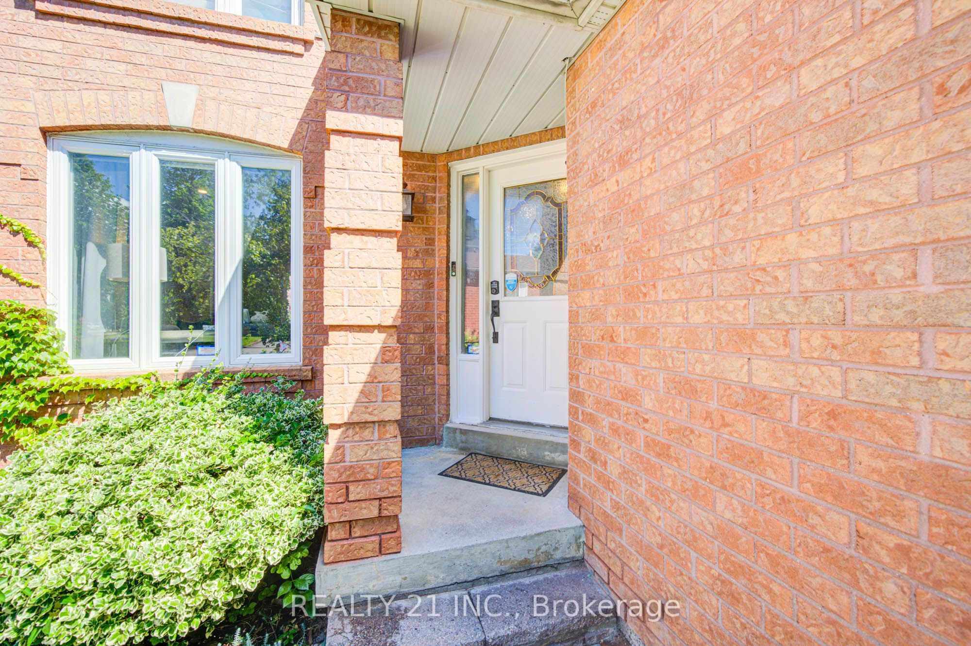 95 Hearne Crescent