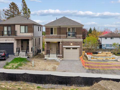 989 Queensdale Avenue Oshawa ON L1H 1H4