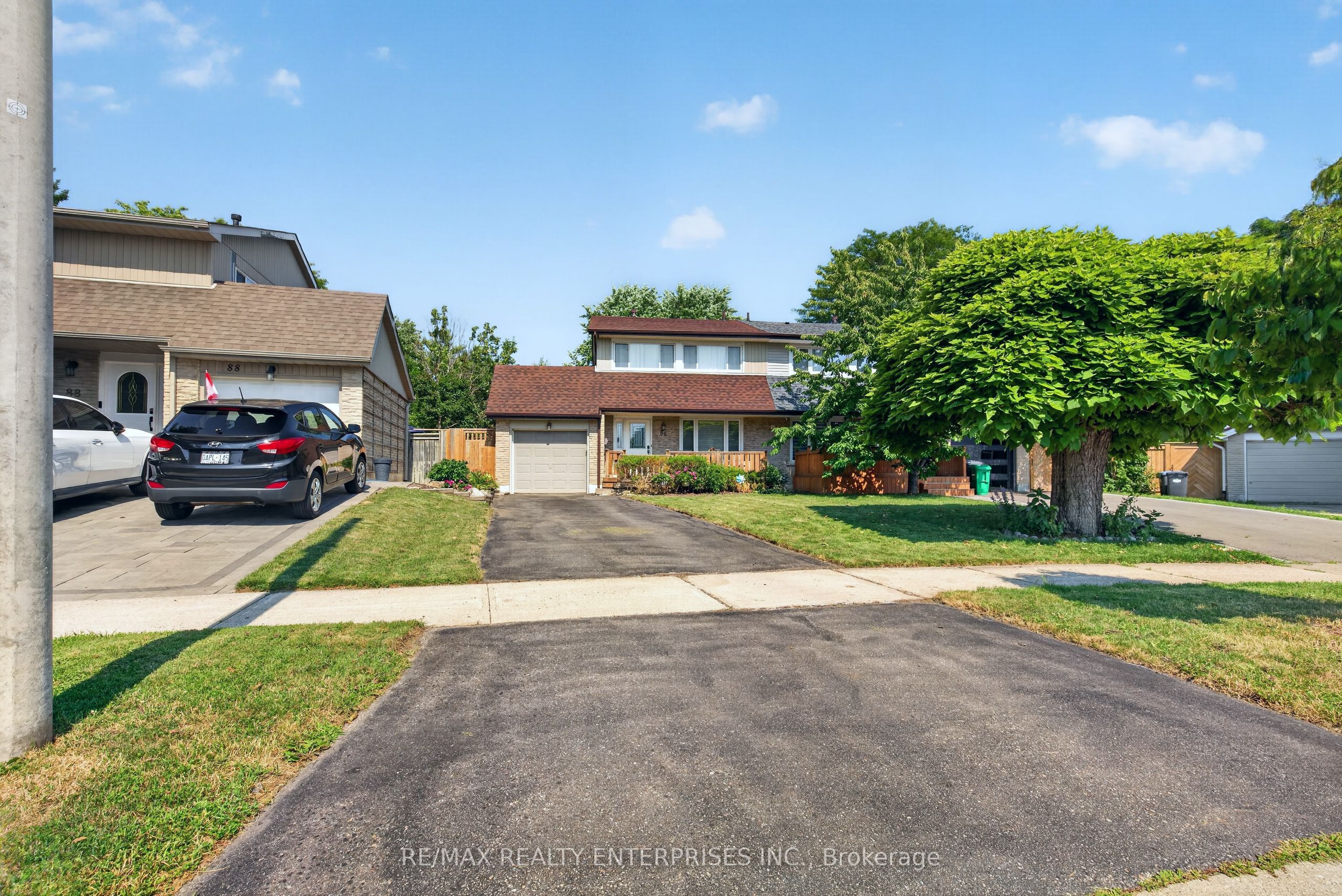 86 Bow River Crescent