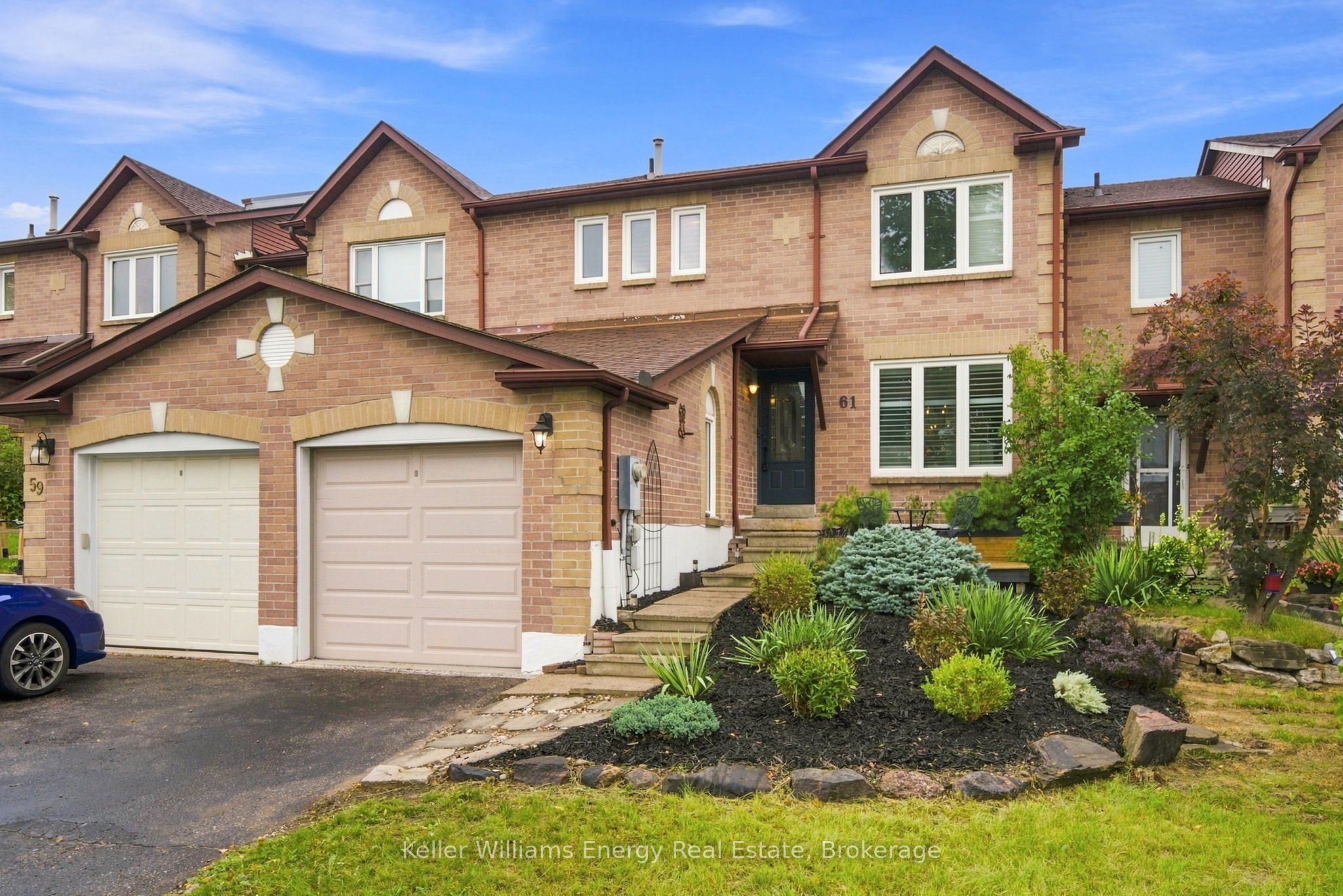 61 Fernbank Place
