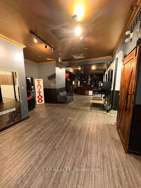 149 Rideau Street B