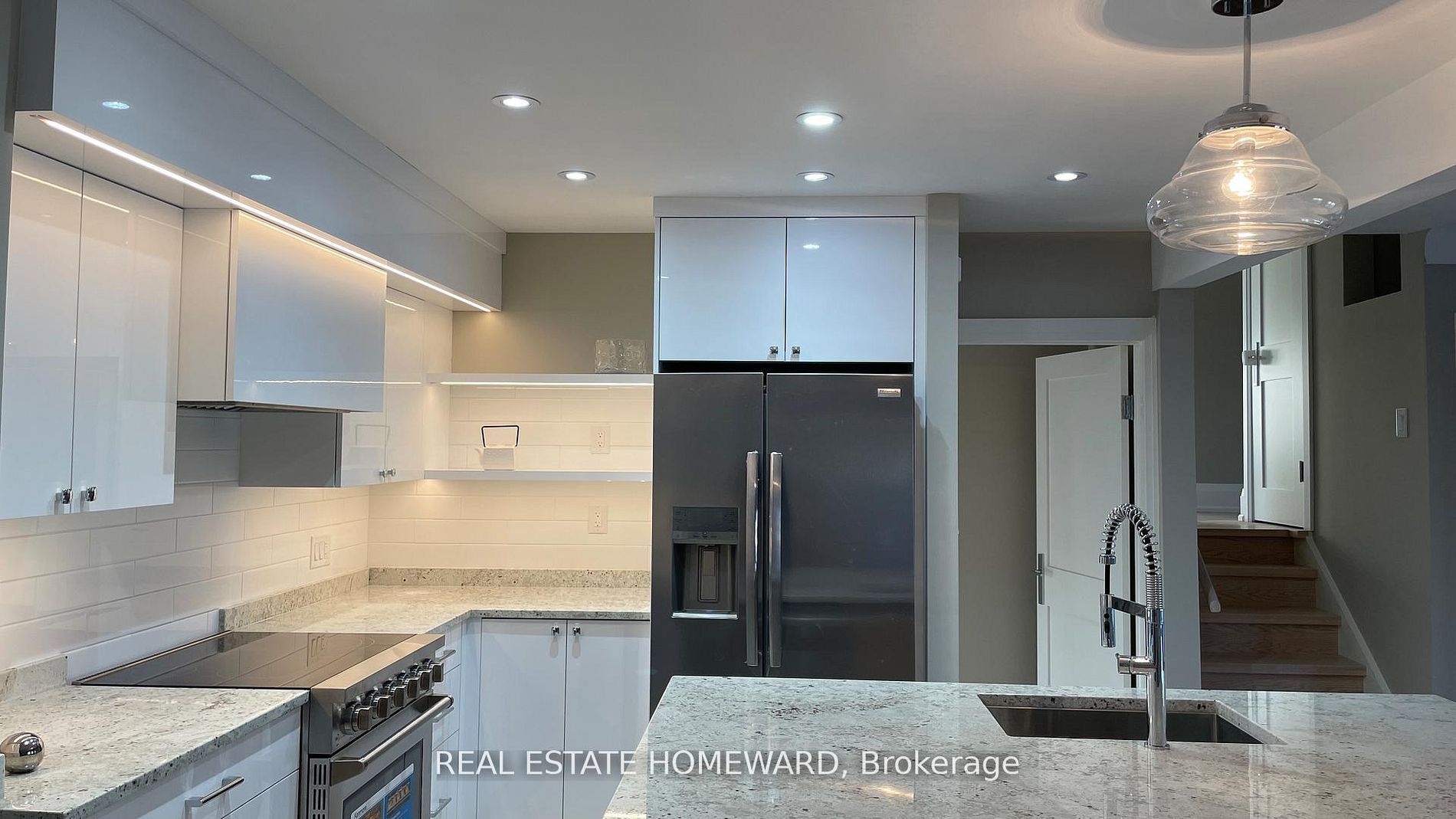 33 Strathcona Drive