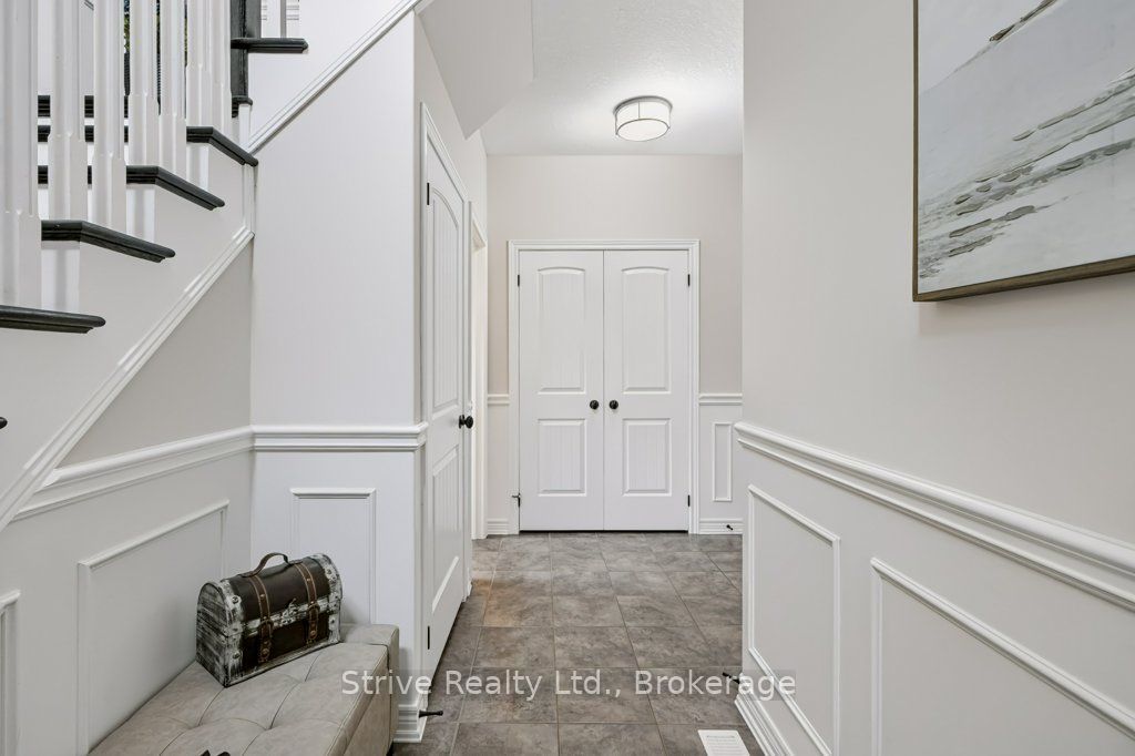 33 Wardlaw Avenue