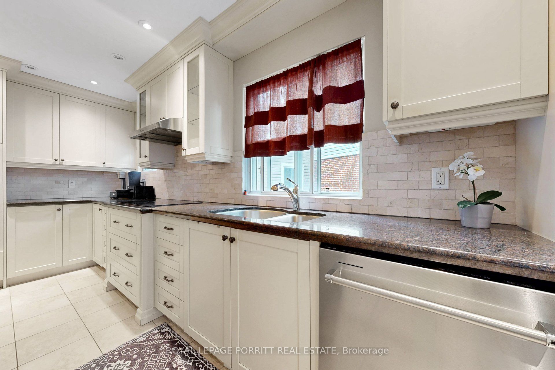 14 Heslop Drive