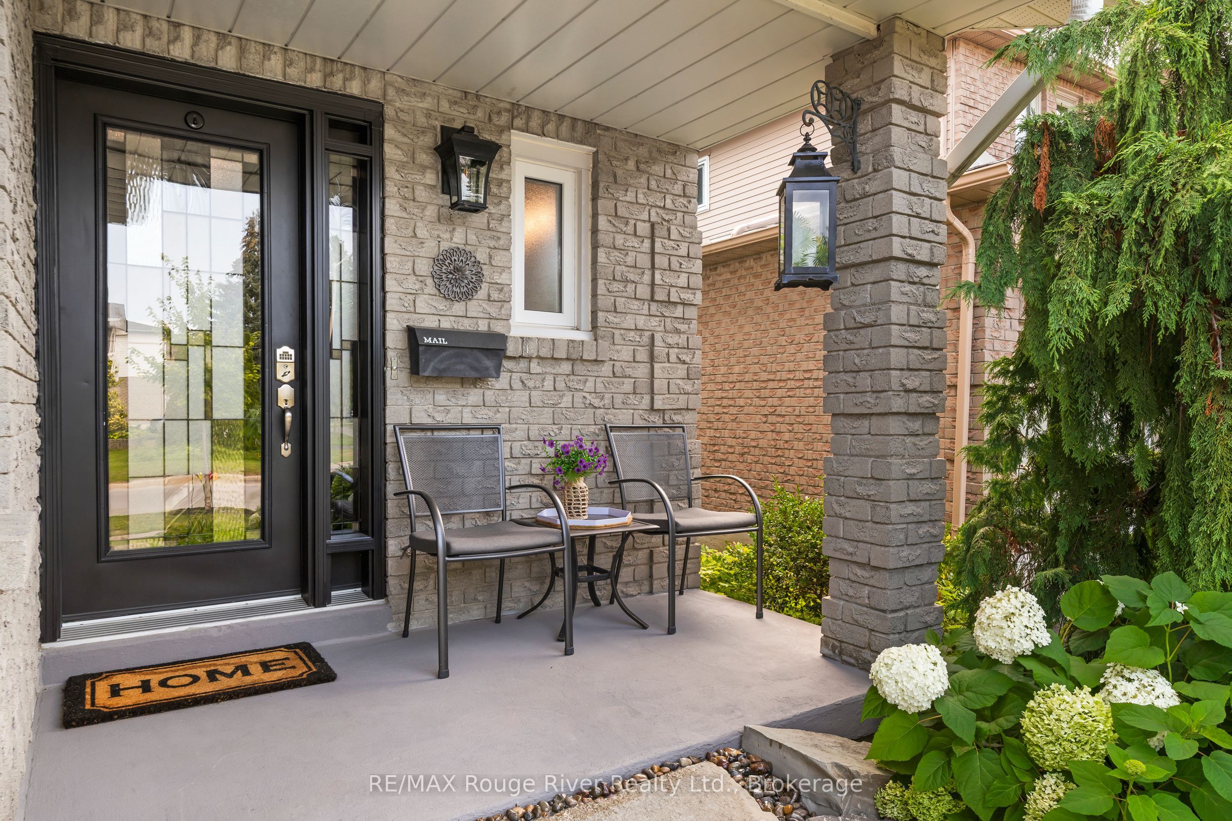 51 Lyndale Crescent