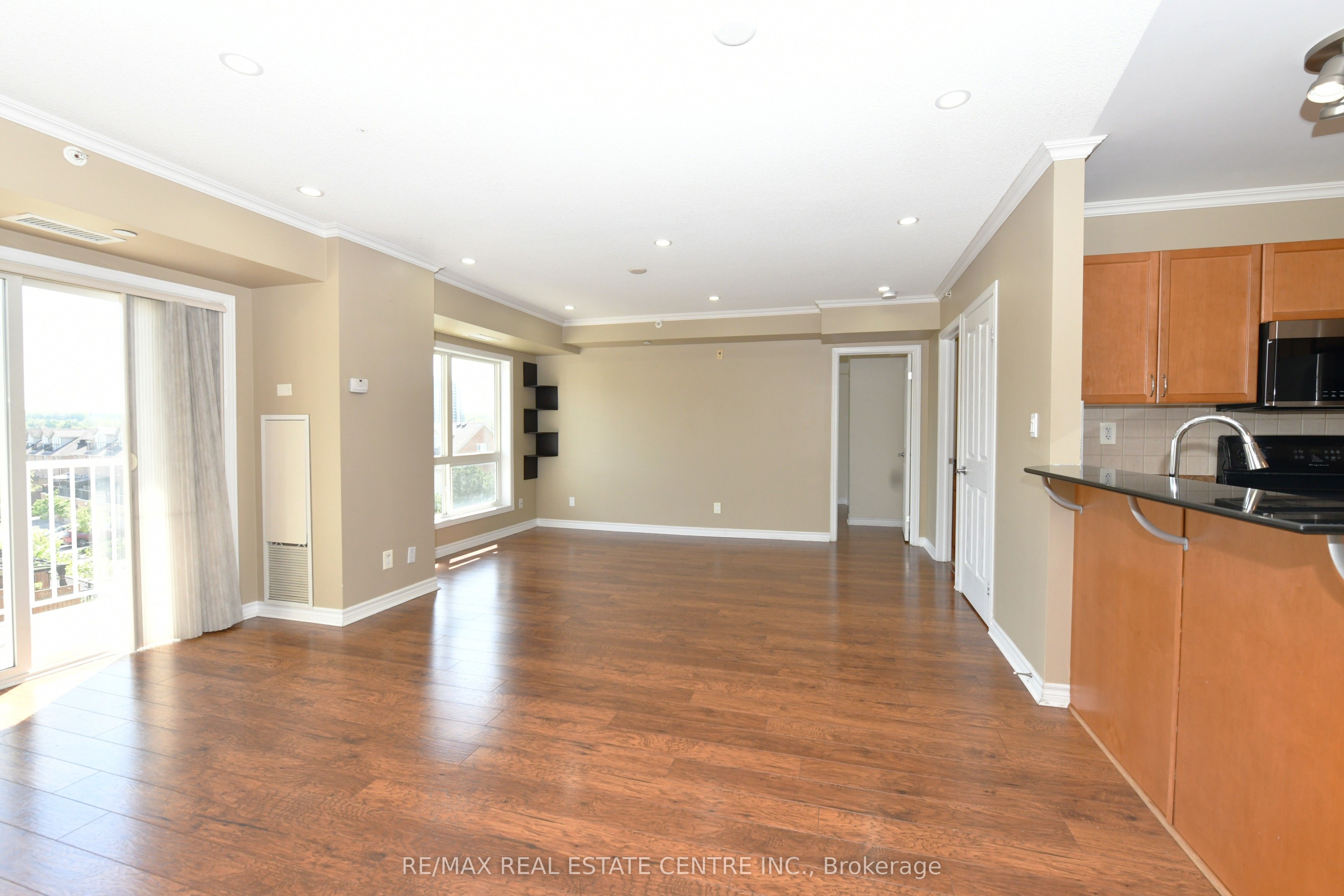 8 Harris Street 418