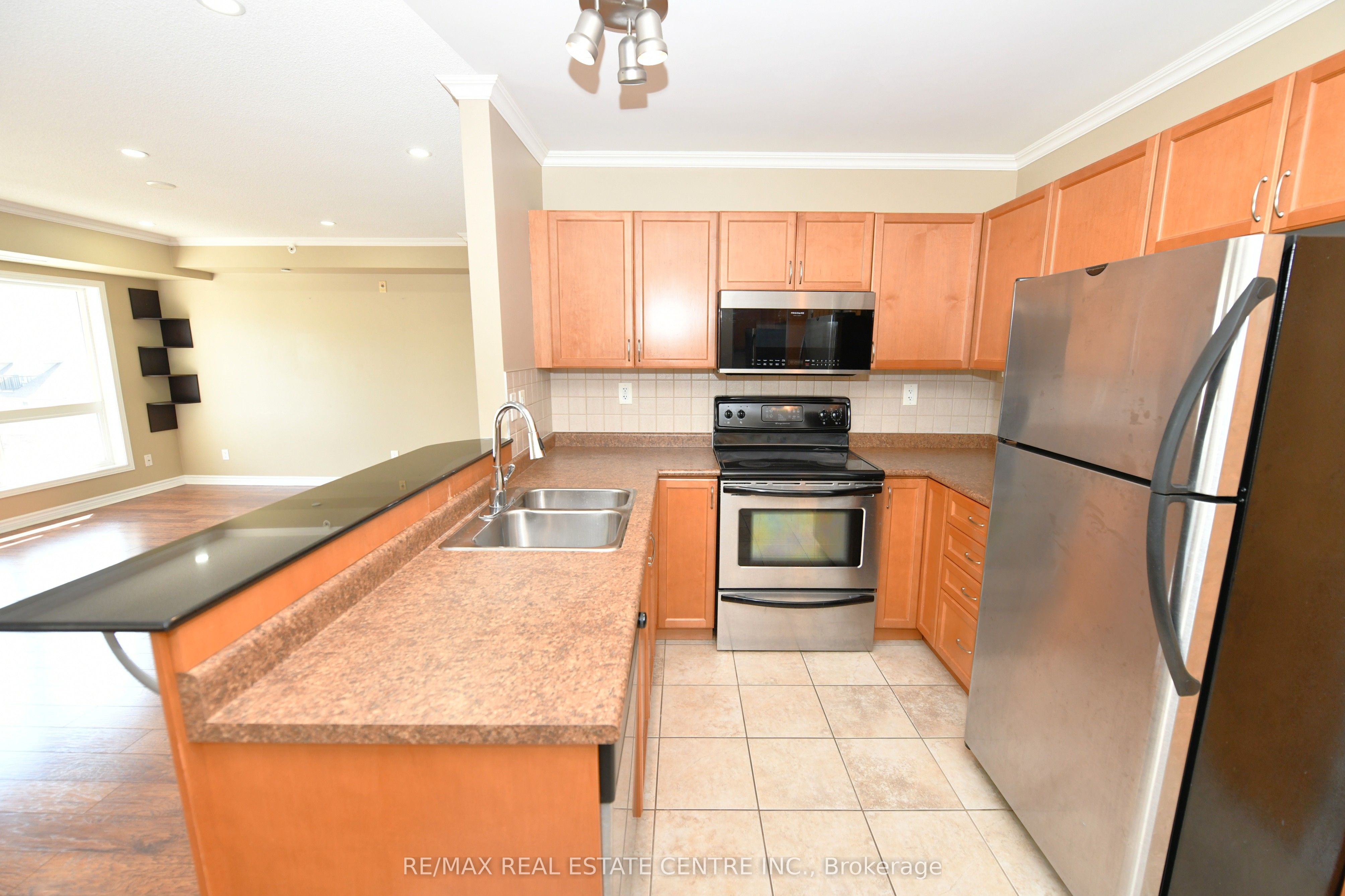 8 Harris Street 418