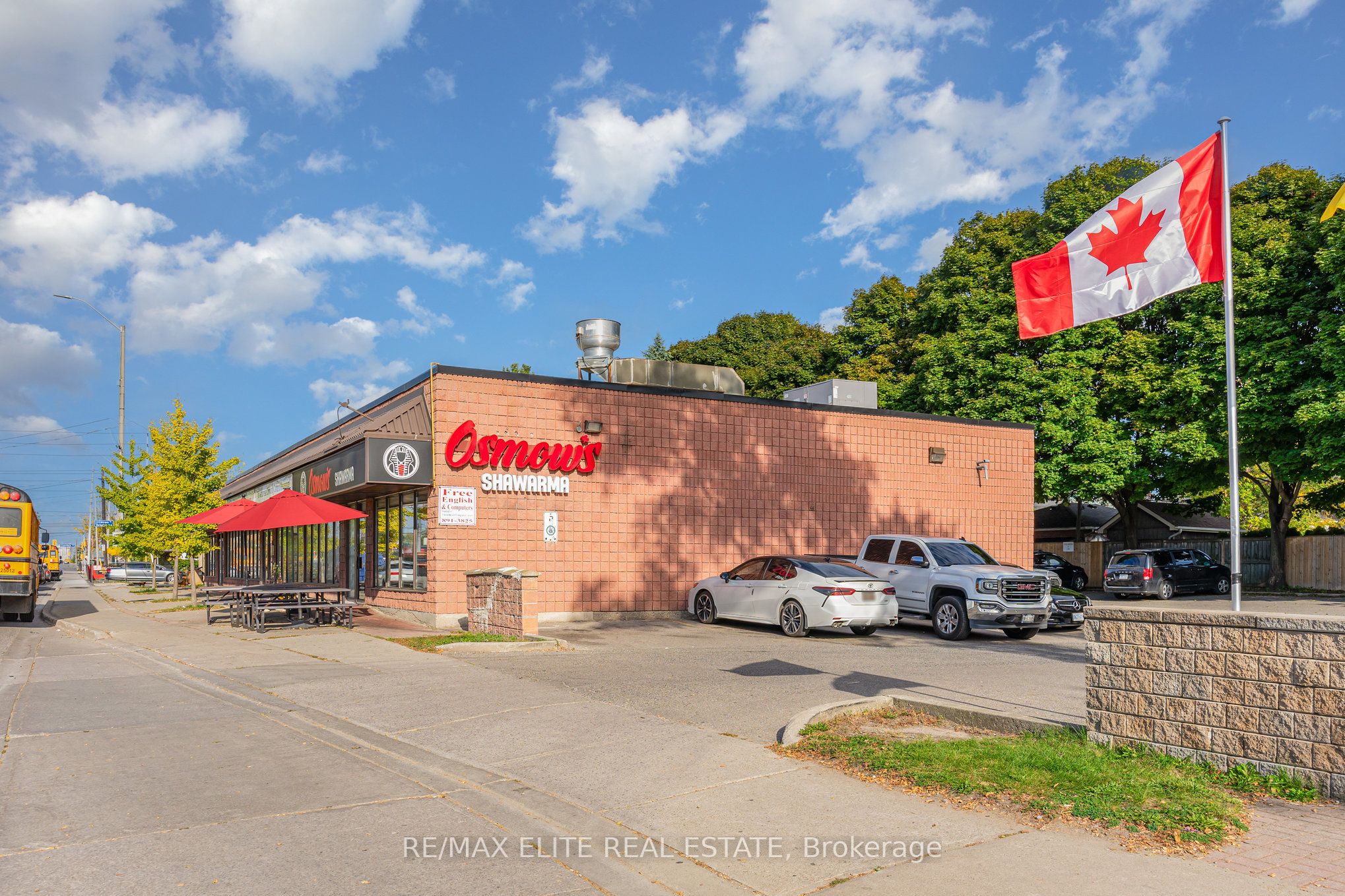 600 Lakeshore Road E