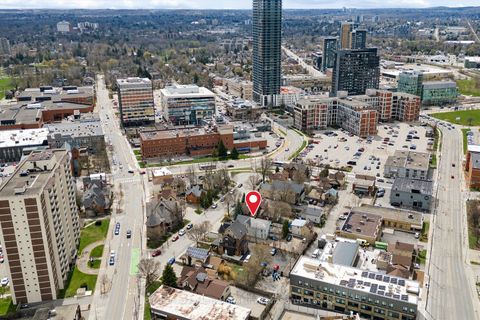 64 Francis Street N Kitchener ON N2H 5B5