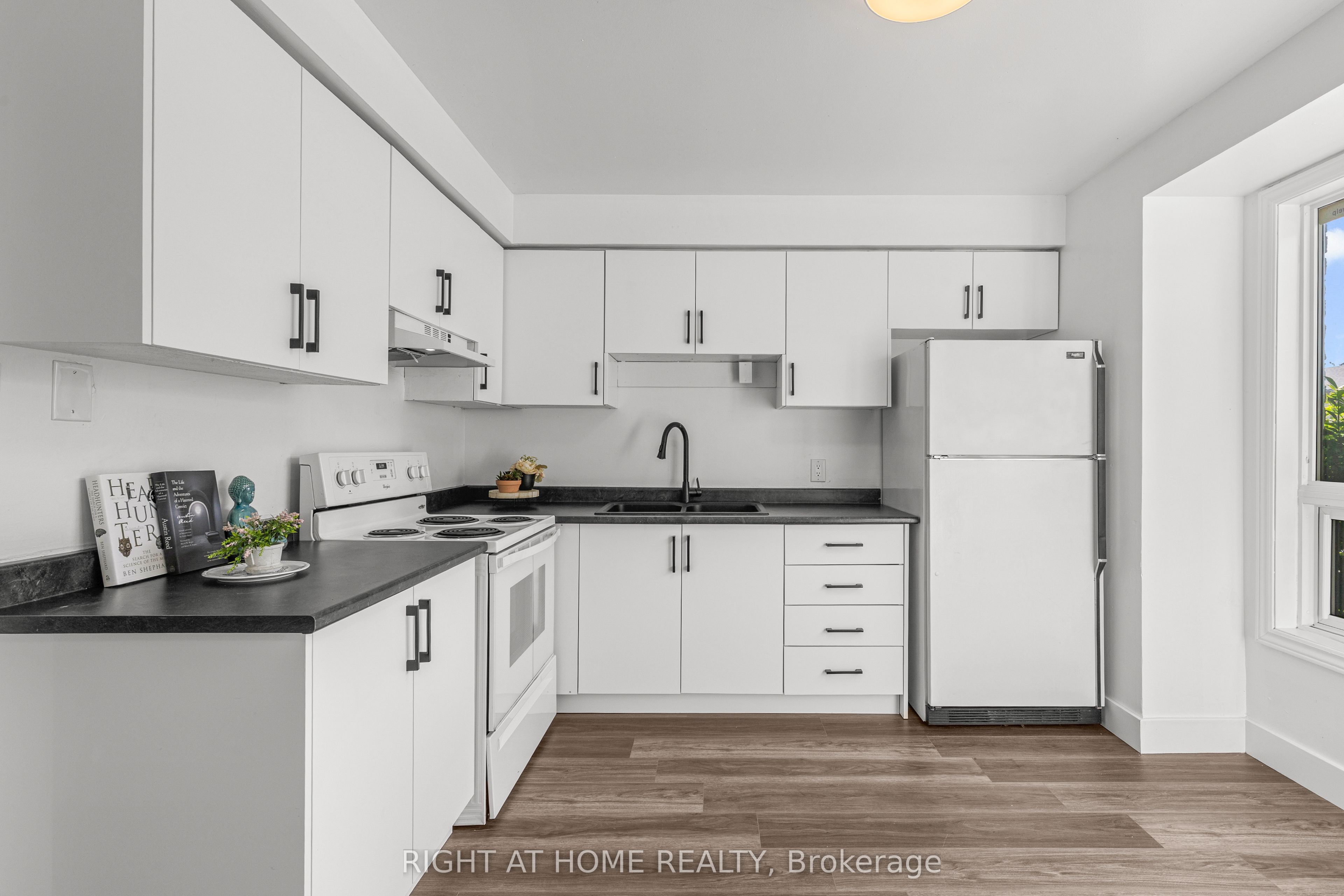 550 Second Street 59