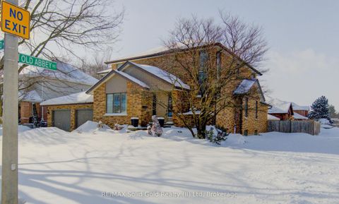 593 Guildwood Place Waterloo ON N2K 3M3