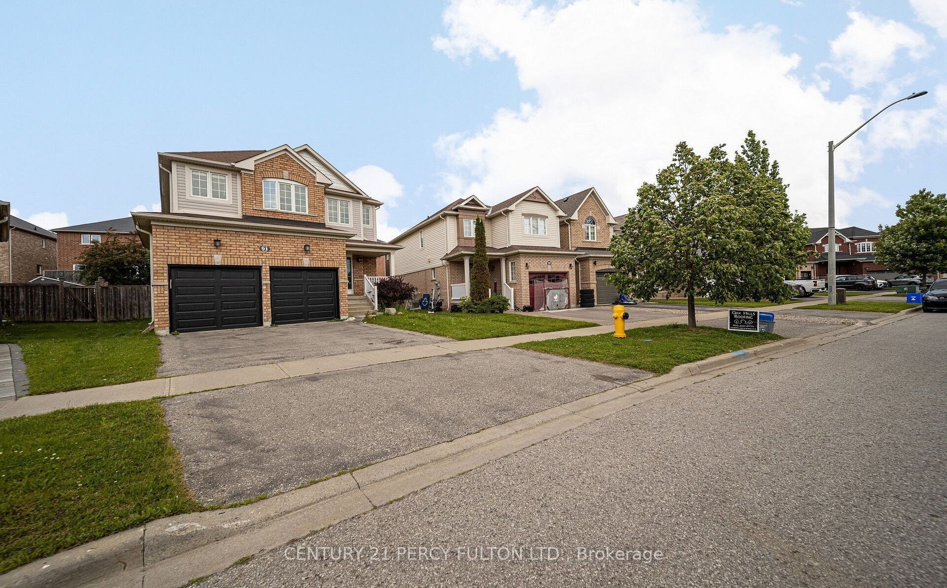 91 Laprade Square