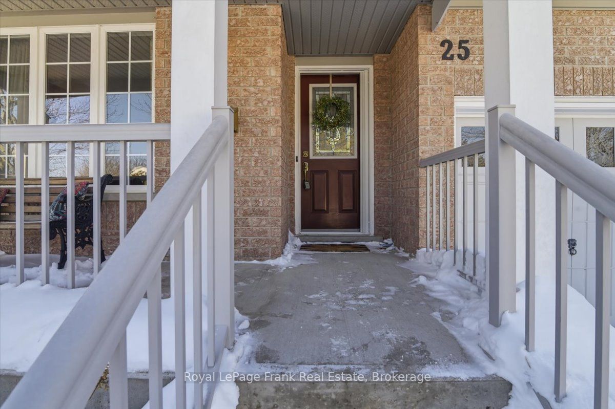 25 Apple Tree Crescent