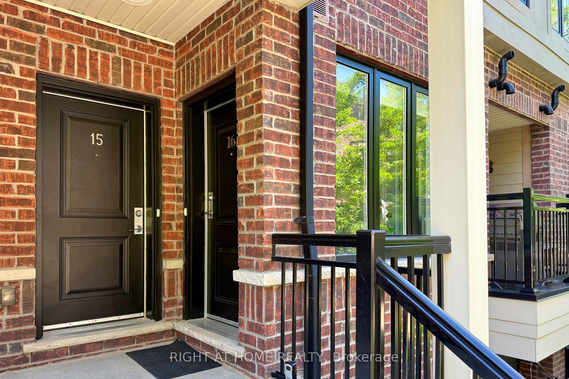 10 Carnation Avenue 15