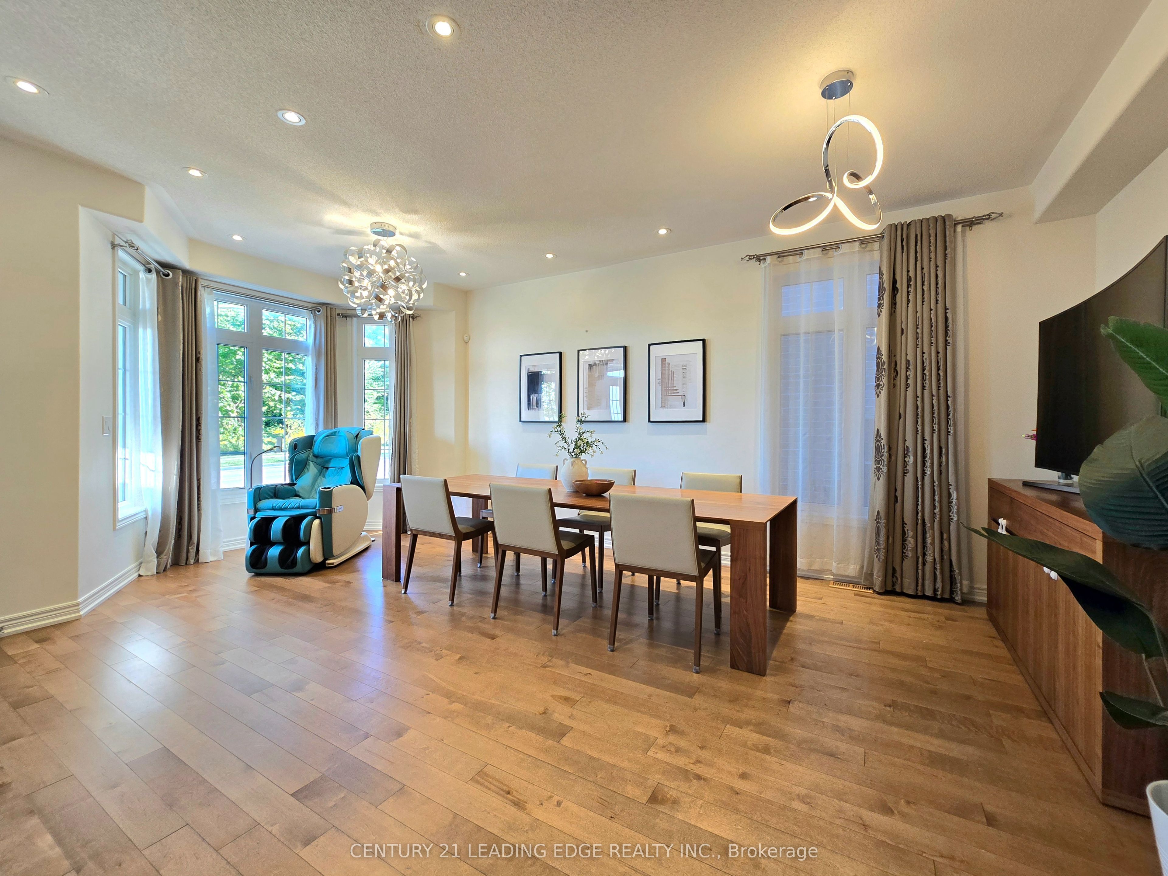 483 William Forster Road
