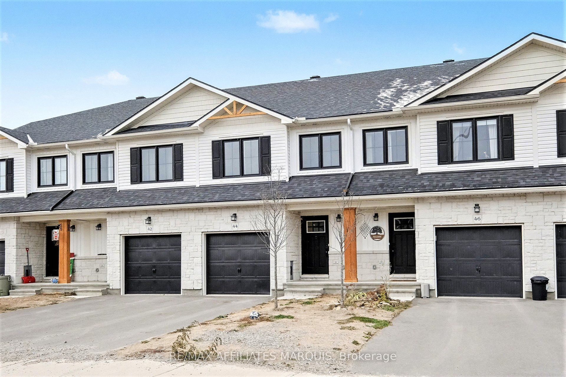 44 Whitcomb Crescent