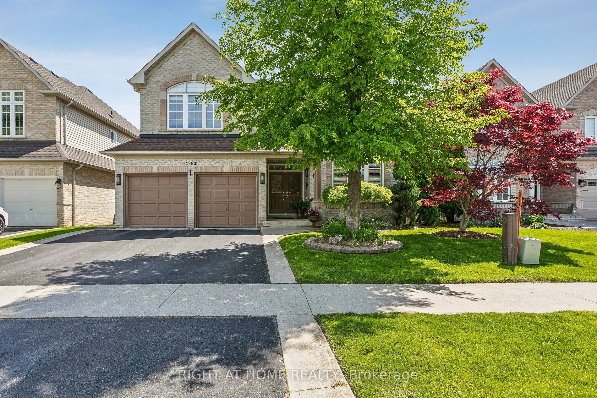 4263 Couples Crescent