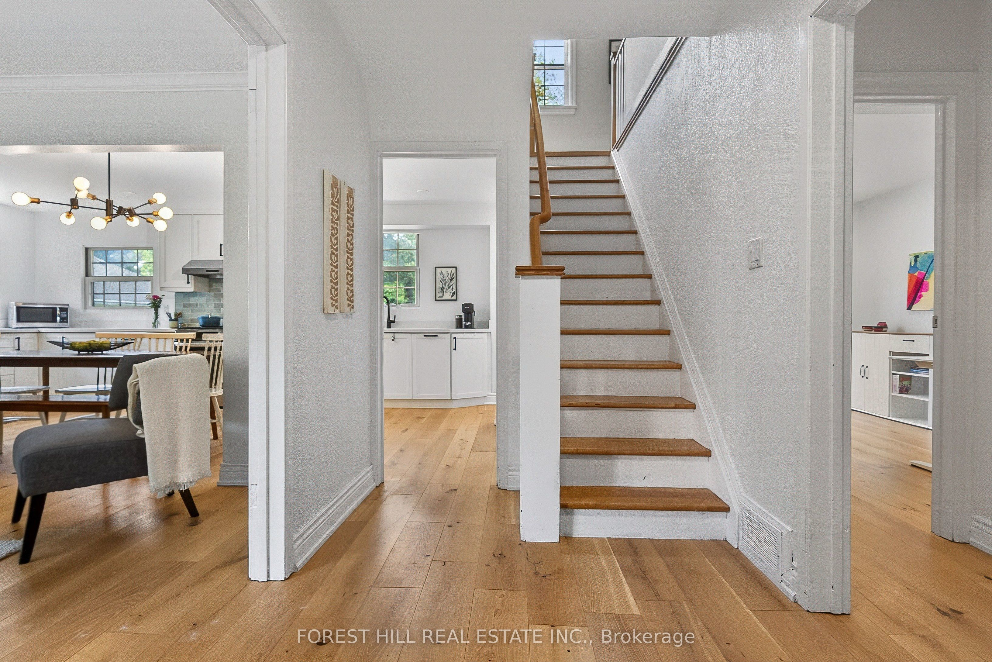 10 Highcliff Crescent