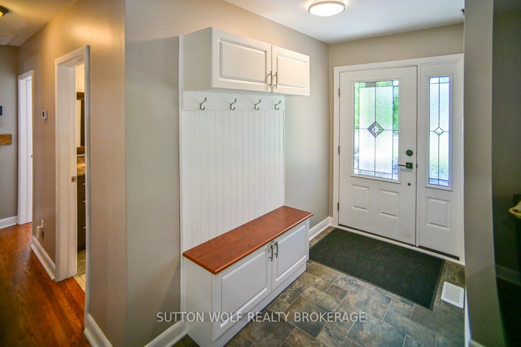 251 Front Street E
