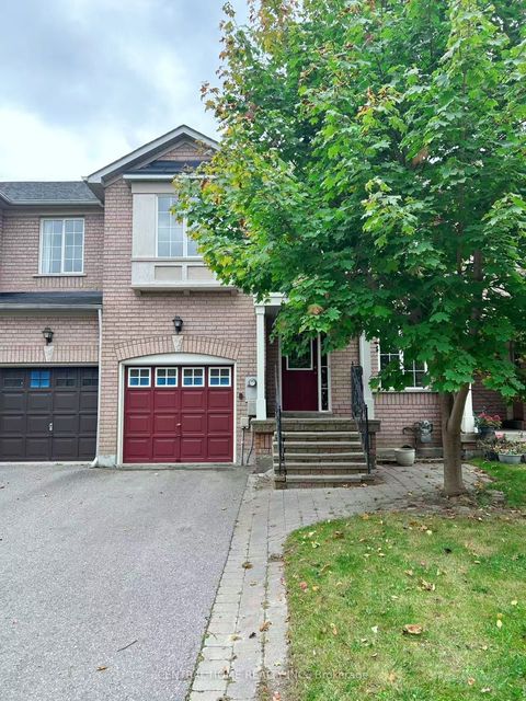 81 Bassett Avenue Richmond Hill ON L4B 4H5