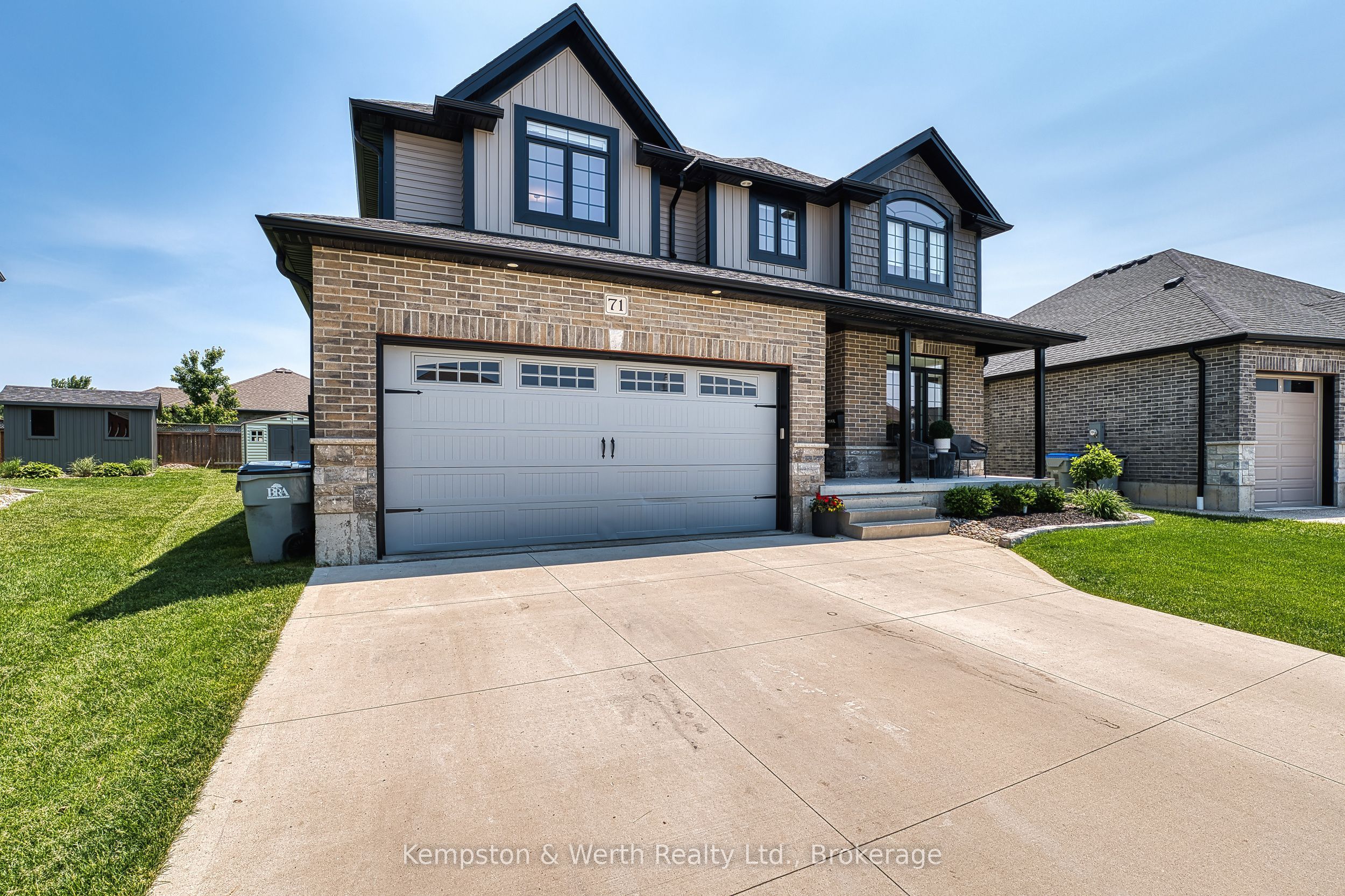 71 Forbes Crescent