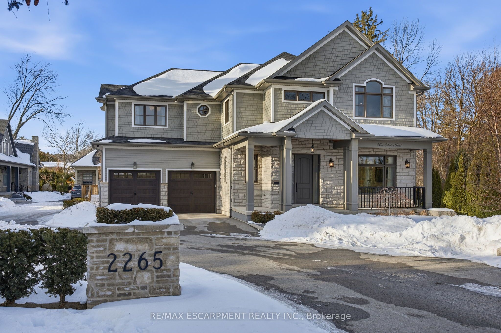 2265 LAKESHORE Road 3