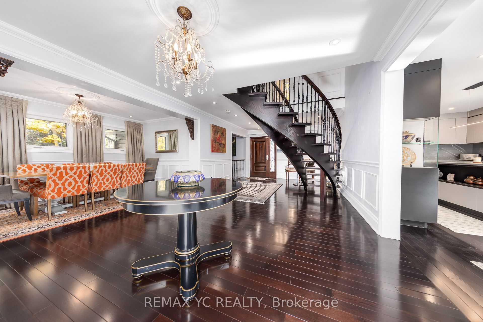 14038 Bayview Avenue