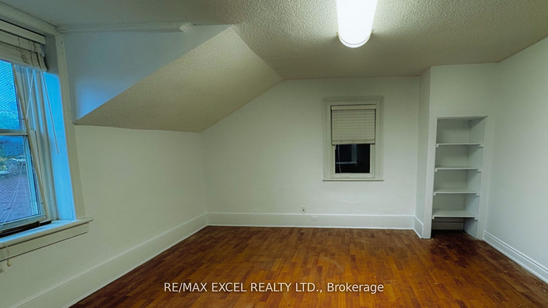 6280 Main Street & 6282