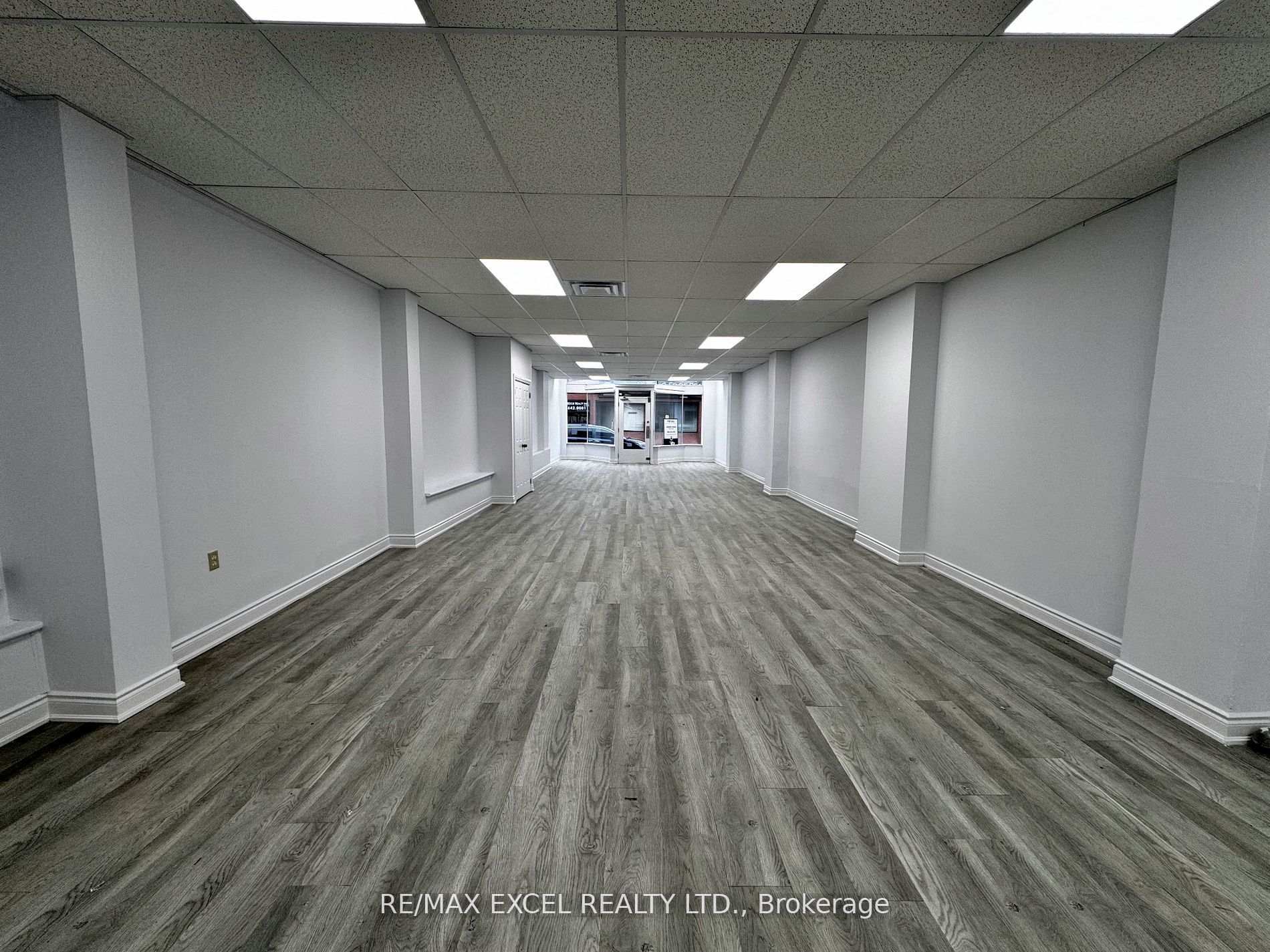 6280 Main Street & 6282