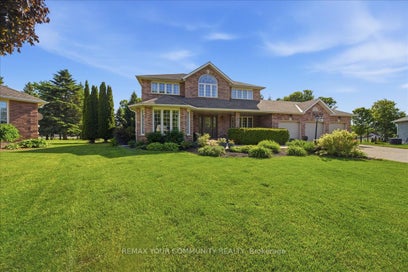 14 Oxford Court East Gwillimbury ON L0G 1V0