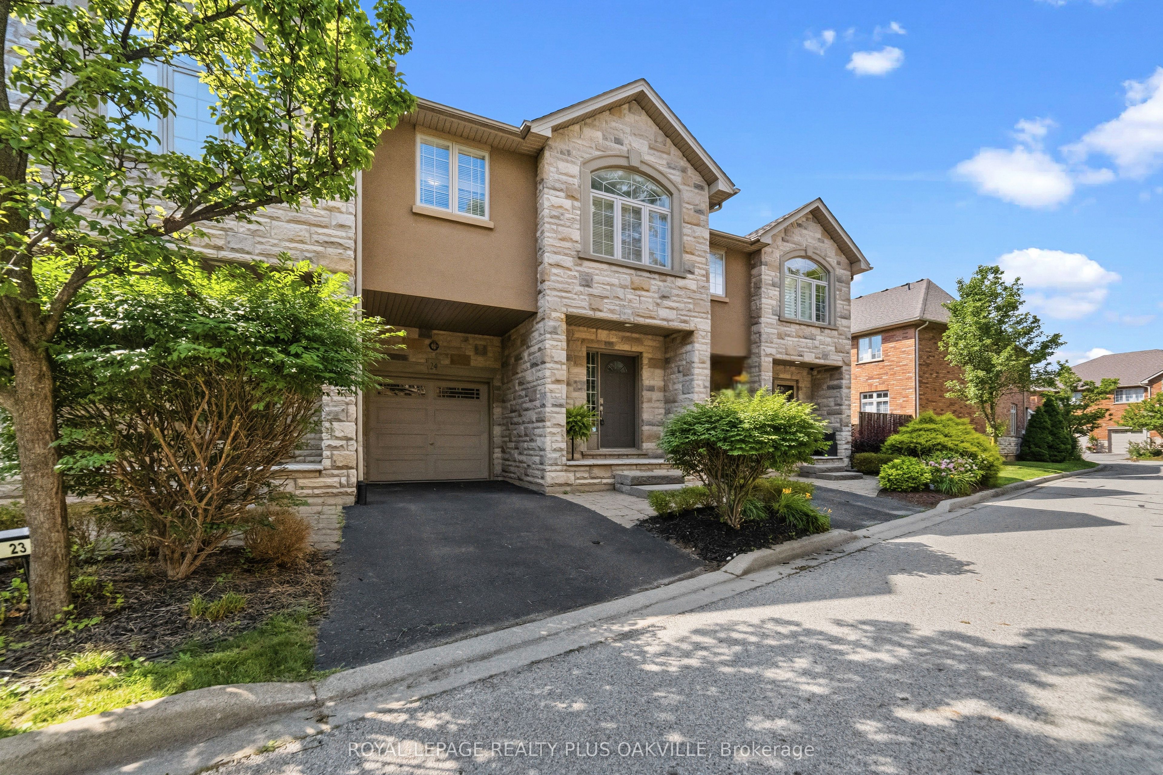 2282 Orchard Road 24