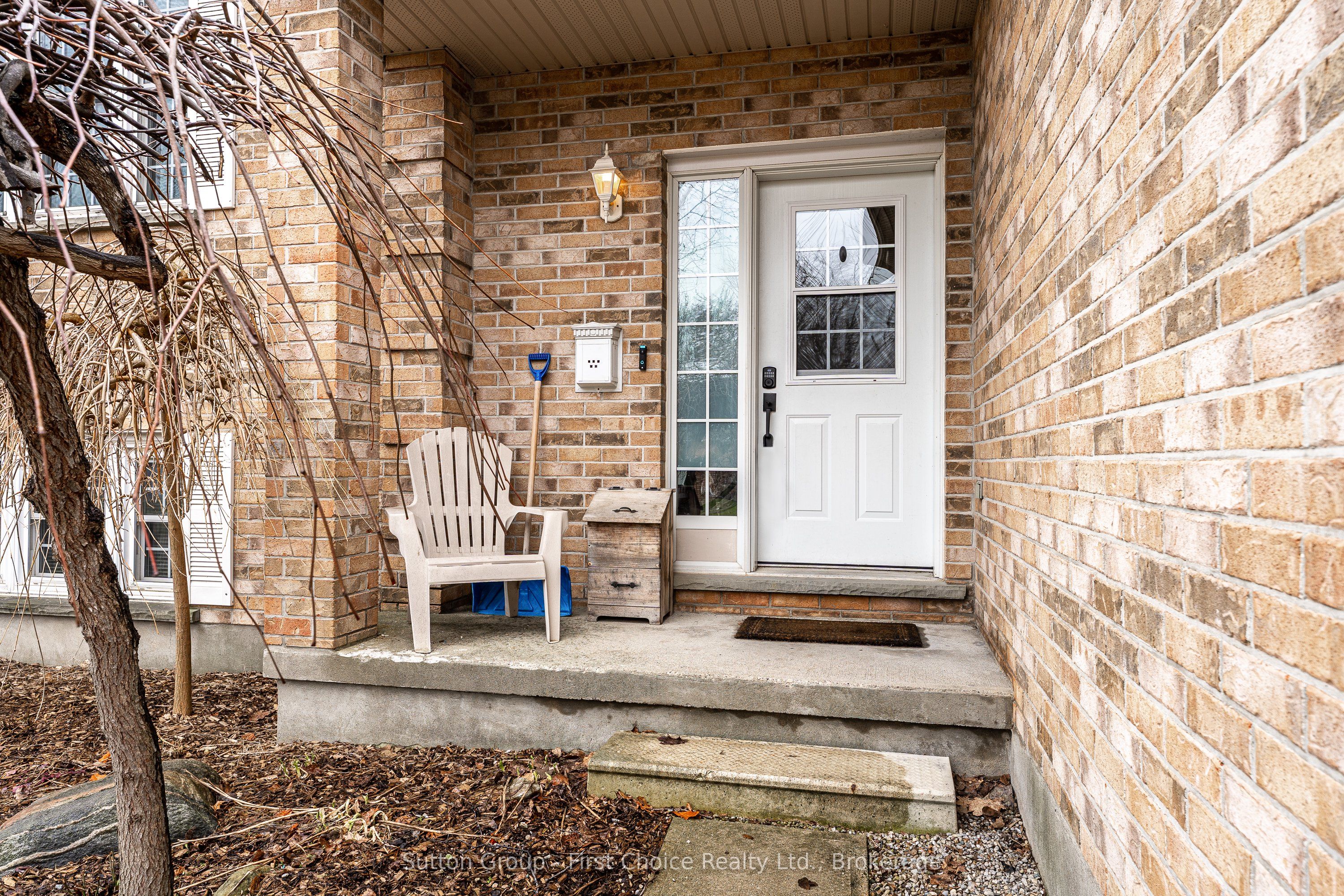 27 Mcqueen Court