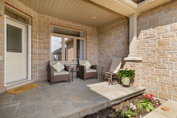 251 Royal Landing Gate