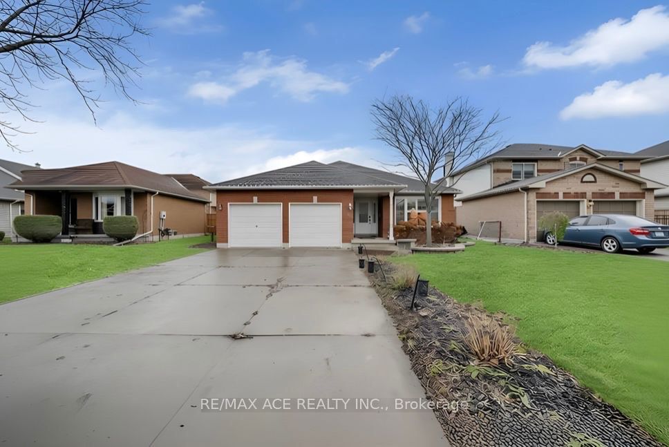 52 Foster Creek Drive