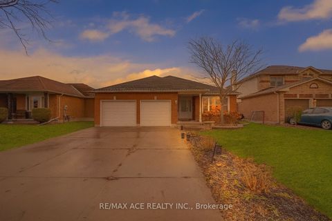 52 Foster Creek Drive Clarington ON L1B 1G4