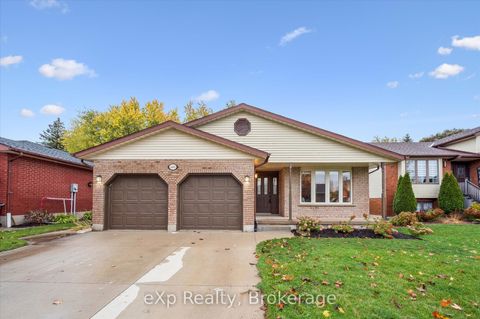 660 Maple Avenue N North Perth ON N3W 3G5