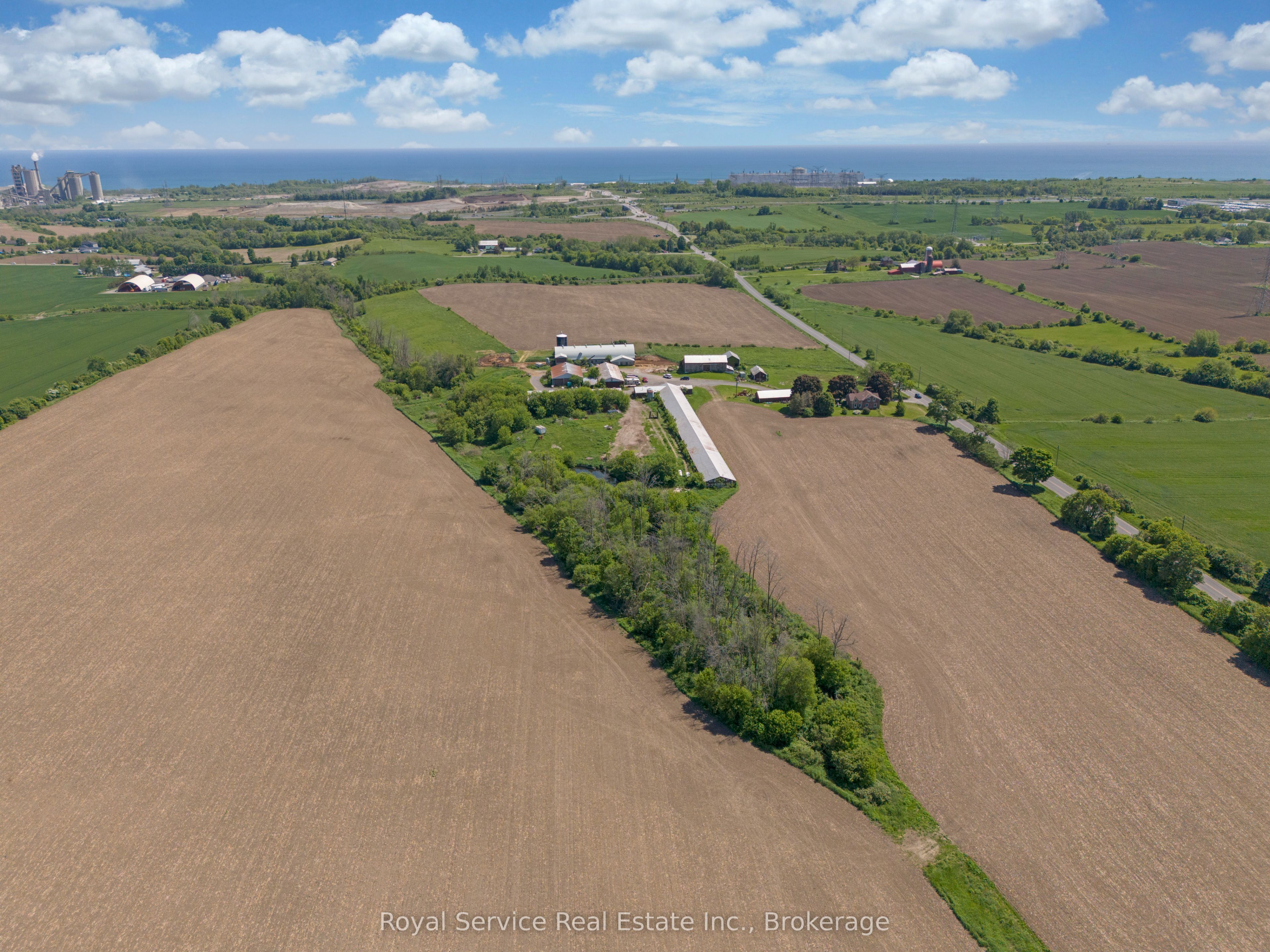 1261 Holt Road