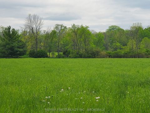 4677 Petworth Road Frontenac ON K0H 1V0